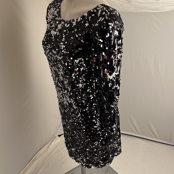 Olga and Maya black and silver sequin three quarter sleeve mini dress L - Picture 3 of 10